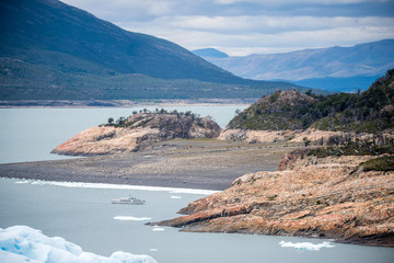 我国实行对外开放的根本目的是