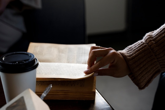 微尘什么意思？